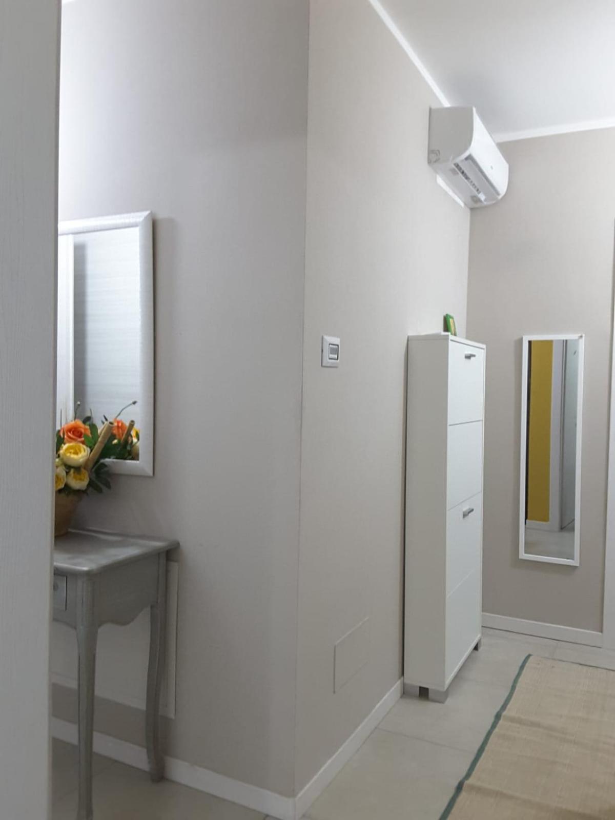 Lucrece Holiday Apartment Turin Exterior photo