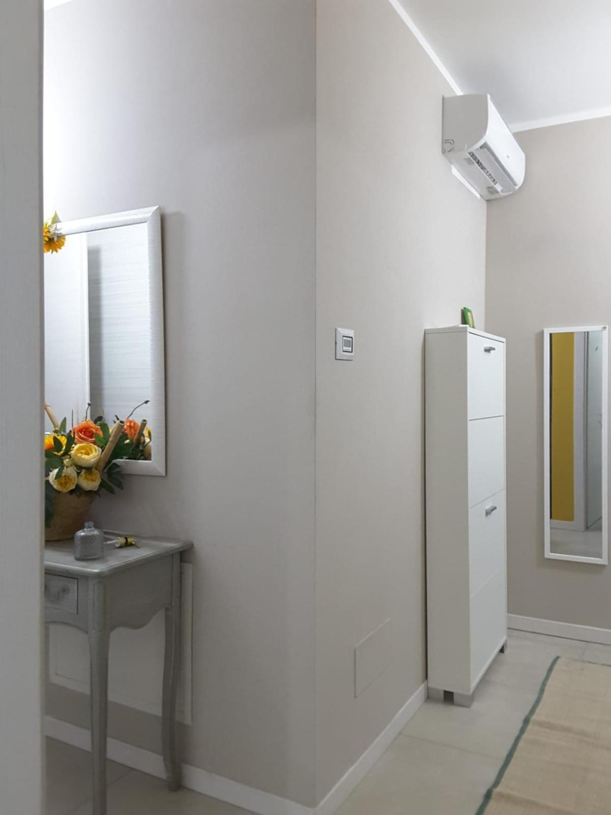 Lucrece Holiday Apartment Turin Exterior photo